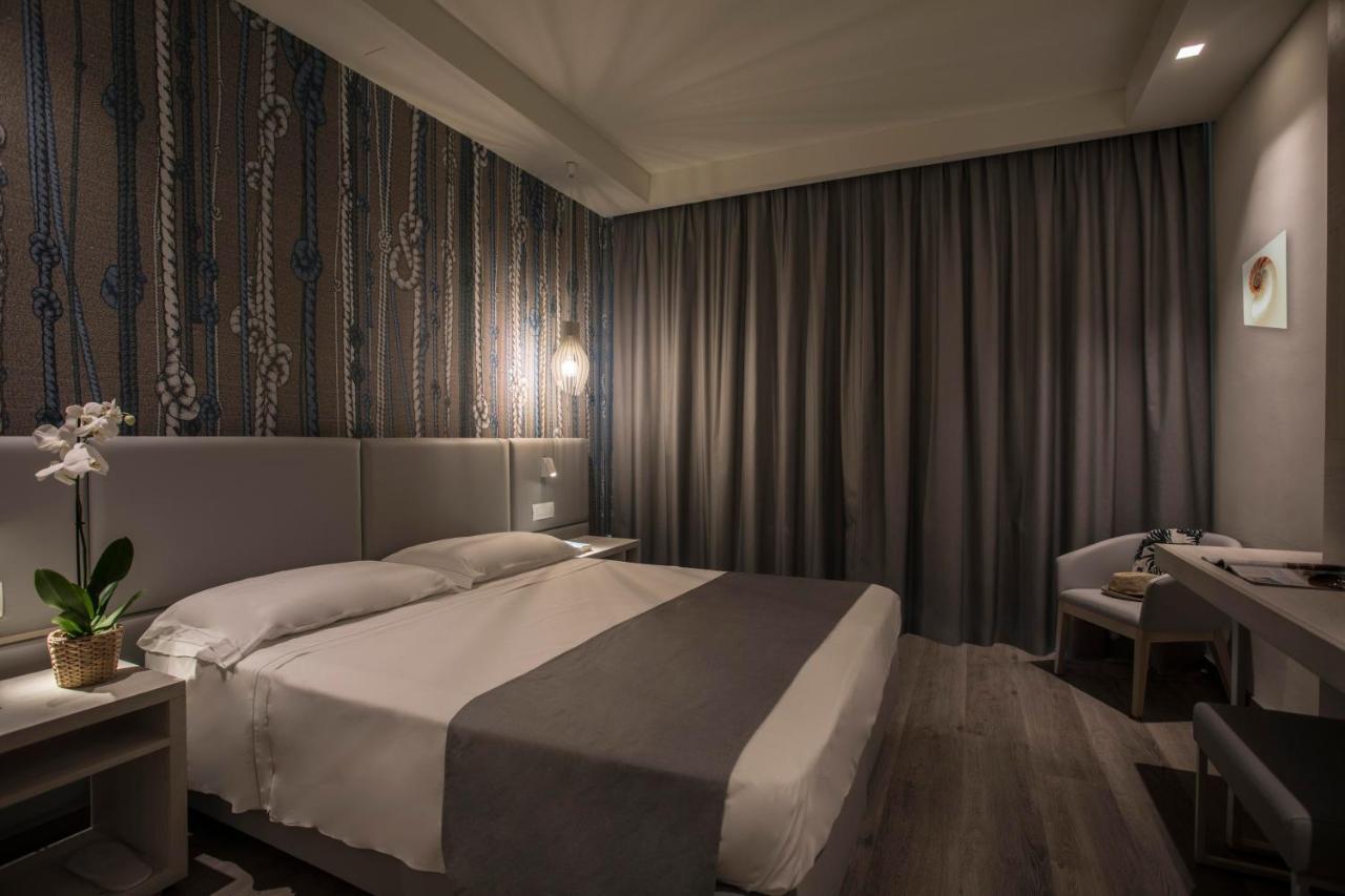 Hotel Rex Livorno Esterno foto