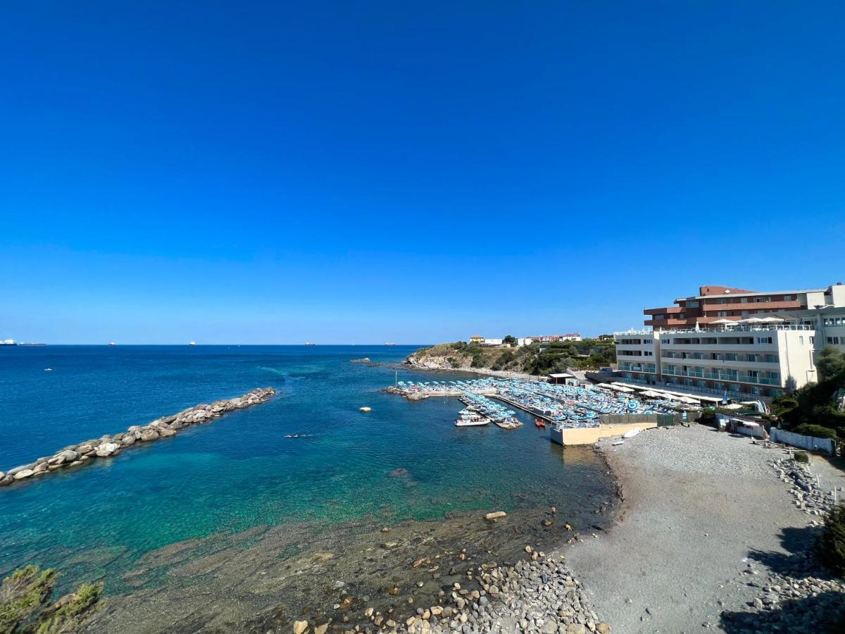 Hotel Rex Livorno Esterno foto