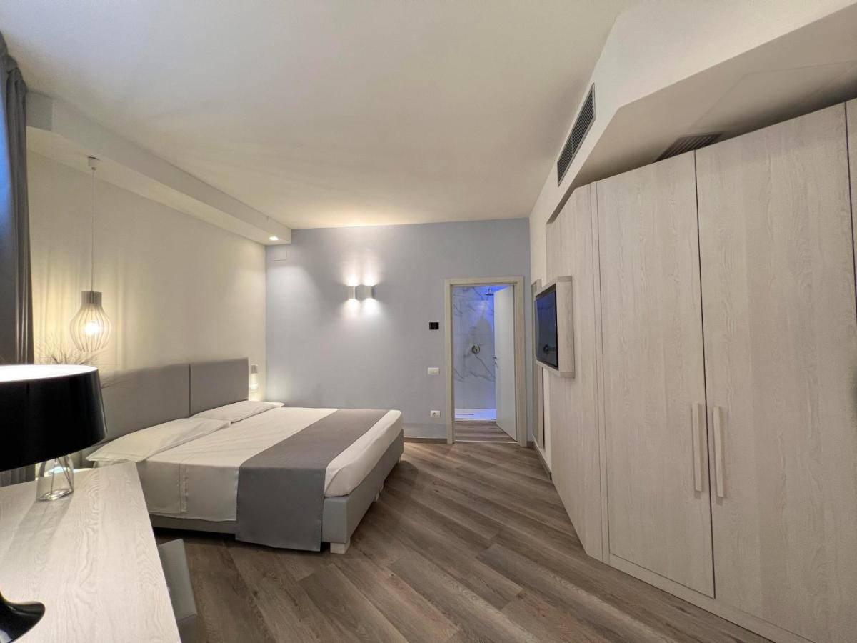 Hotel Rex Livorno Esterno foto