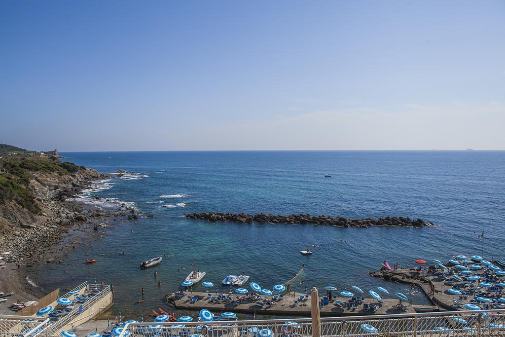 Hotel Rex Livorno Esterno foto