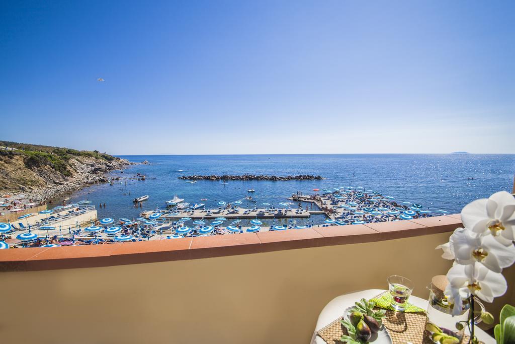 Hotel Rex Livorno Esterno foto